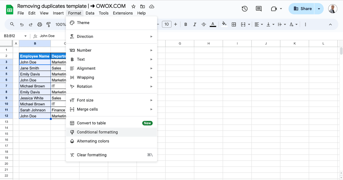 Using COUNTIF in Google Sheets to identify duplicate entries with conditional formatting rules. i-border