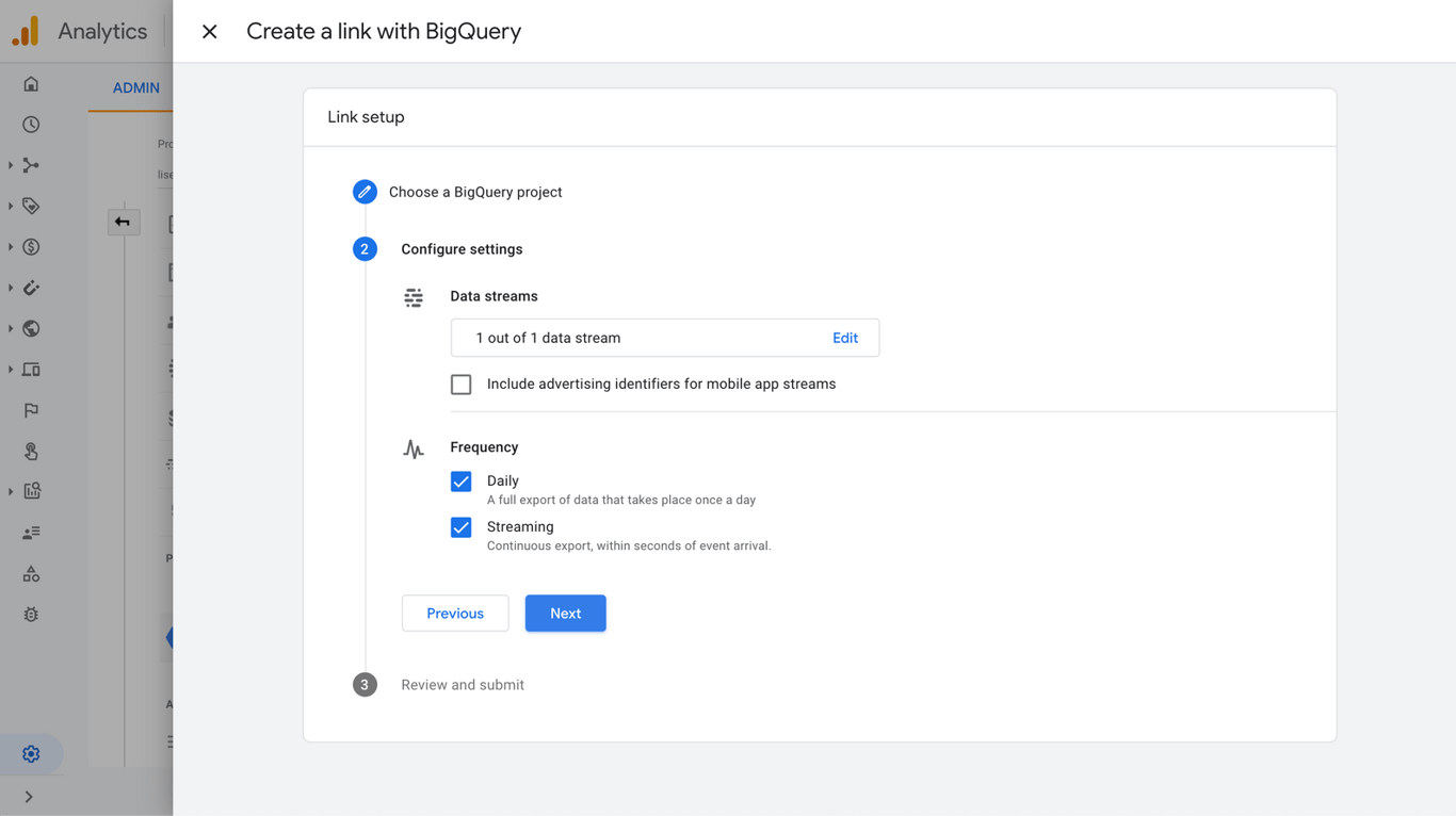 GA4 BigQuery setup interface displaying data stream selection and export frequency options.