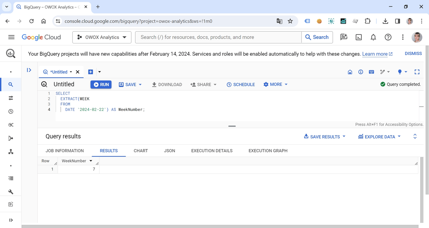 EXTRACT in BigQuery, demonstrating how to extract the week number from a date. i-shadow